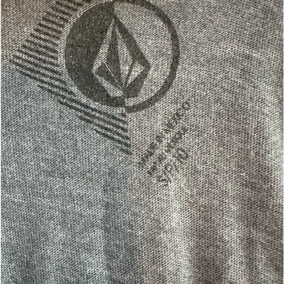 Volcom Tank - Picture 3 of 3